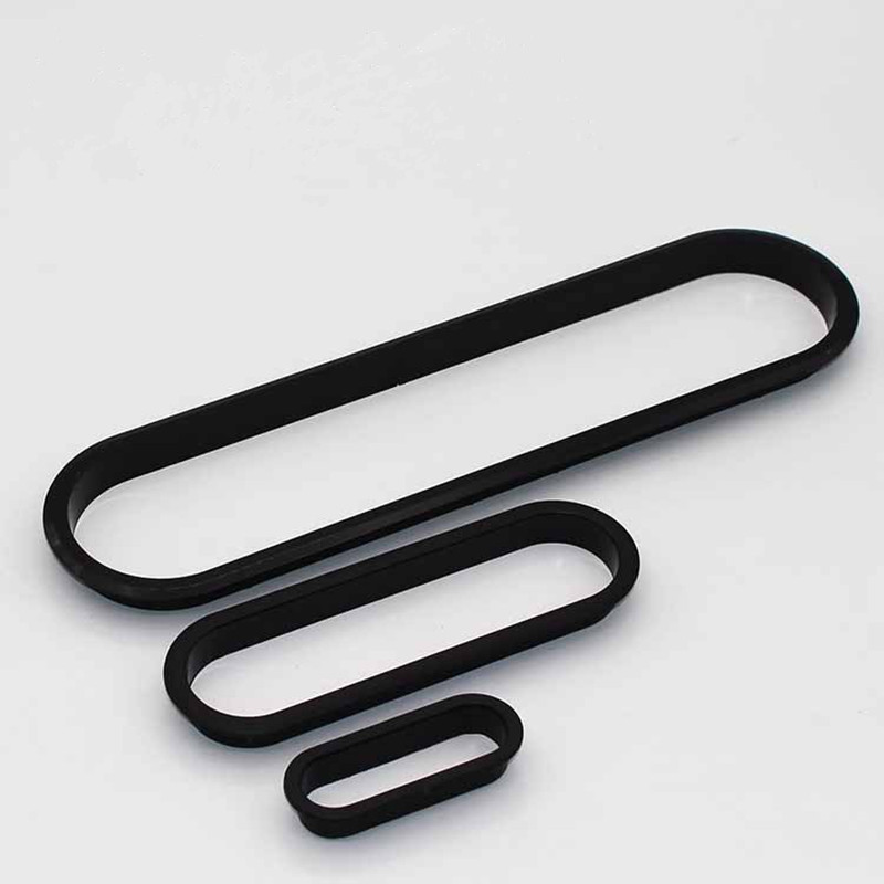 Furniture Hardware Brackets - قطعتان من غطاء فتحة الكابلات البلاستيكي