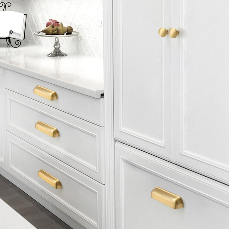 مقابض نحاسية صلبة أوروبية للأث - مراجعة Furniture And Kitchen Hardware Fitting وسعره