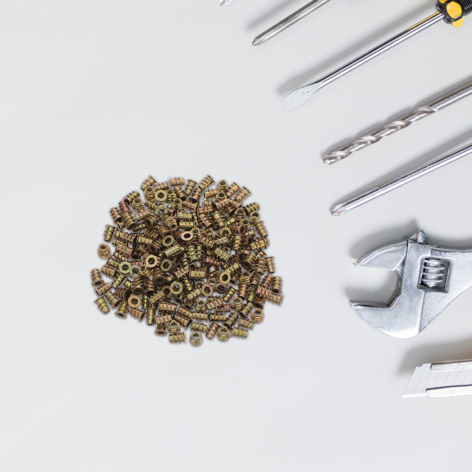 200 قطعة من مسامير سداسية الرأ - مراجعة Furniture Hardware Threaded Inserts وسعره